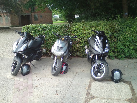 mit 2 Kollegen..