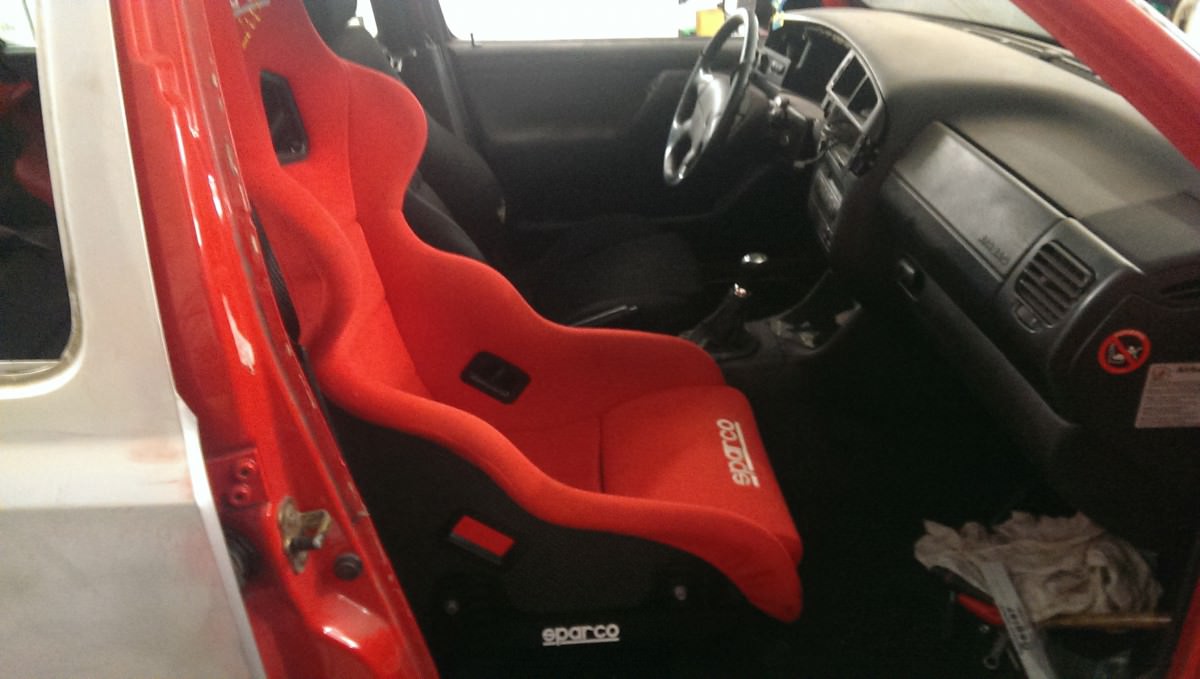Sparco's Eingepasst :)