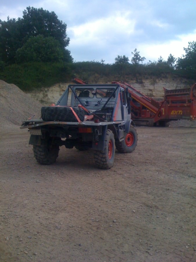 Unimog Cross