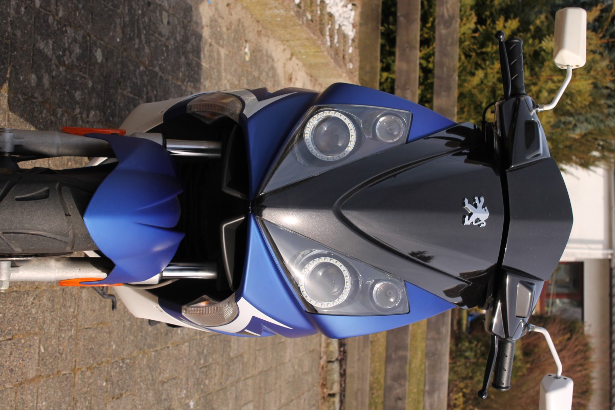 bLuE-aNgEl
