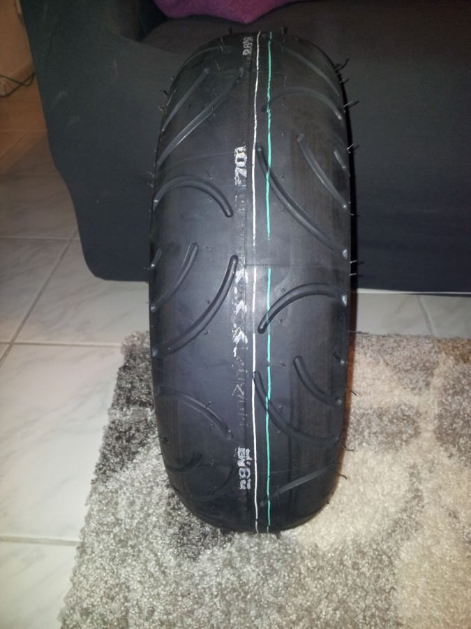 Heute is mein neuer Reifen gekommen :D