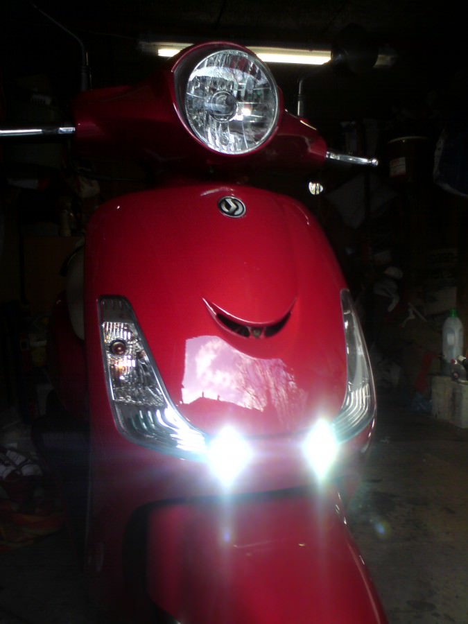 ROLLER mit LED-Augen
