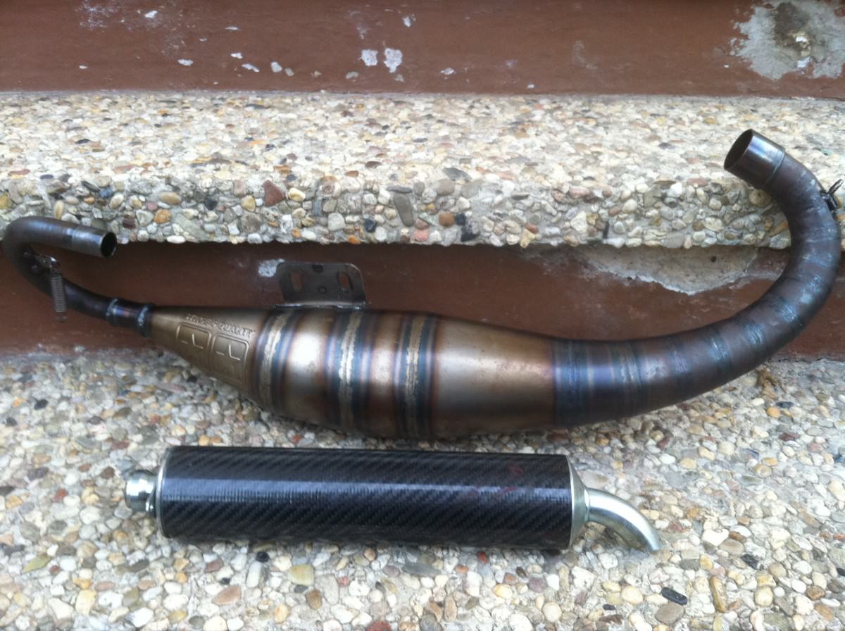 R1400