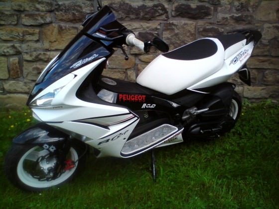 Der Scooter m.NEUEN...