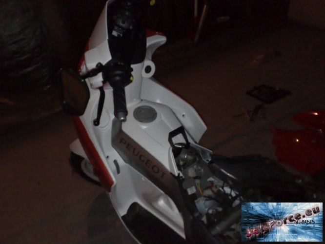 12092009608.jpg