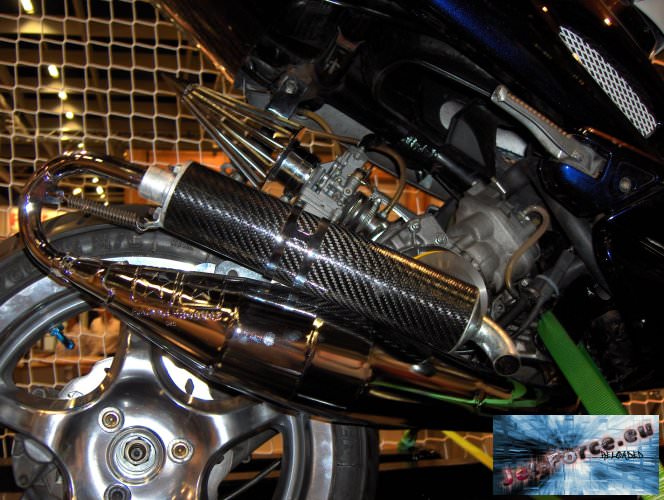 intermot028.jpg