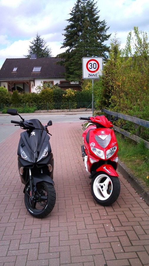Speedfight 2 von nem Freund und meine Darkside ;)
