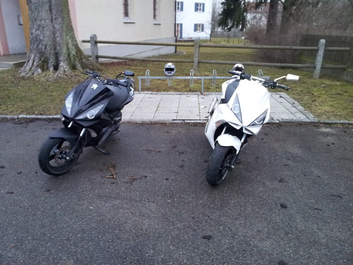 Gestern aufn Darkside Downi drangebaut ;D