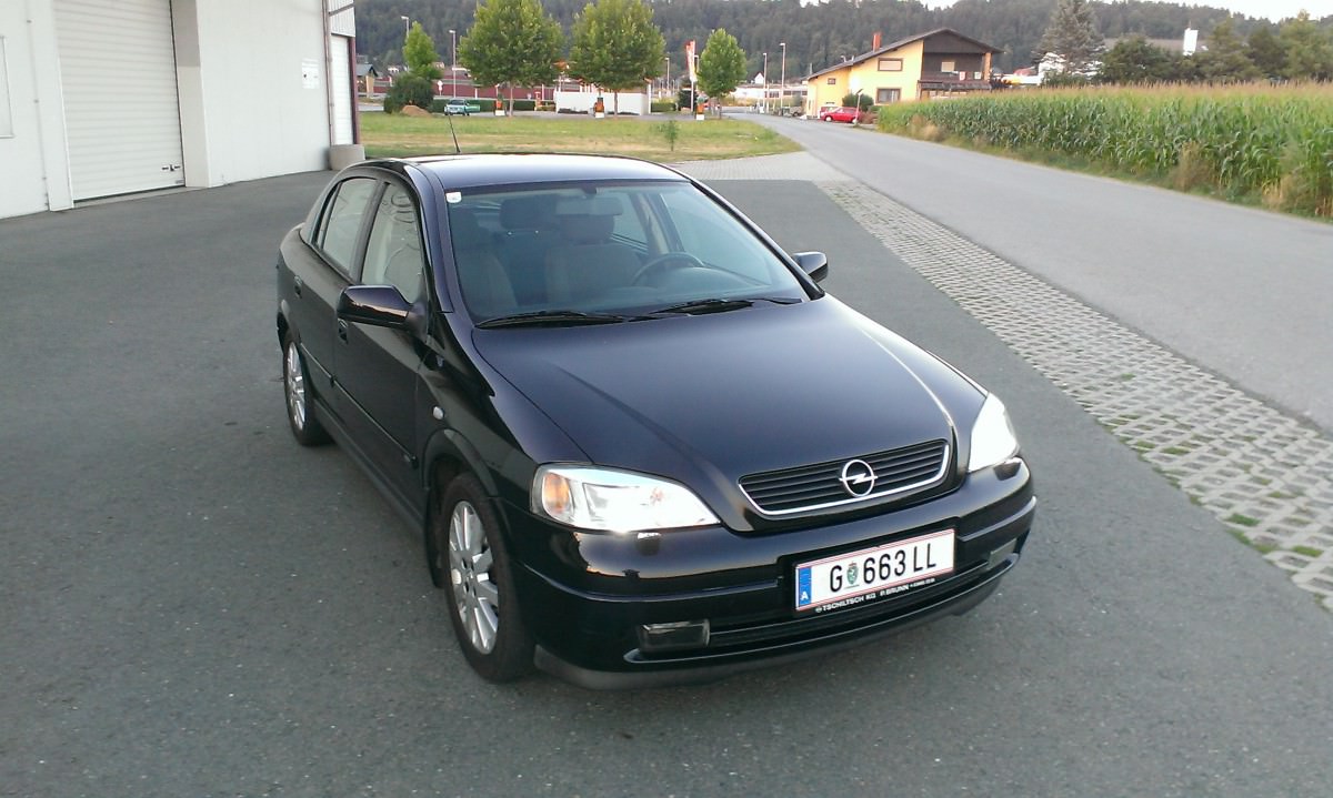 Man wird ja älter ! RS125 und Aerox 100 und Opel Astra