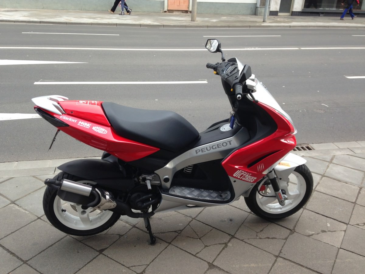 Neuer Roller Rally