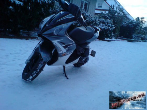 Seitenständer, Schnee