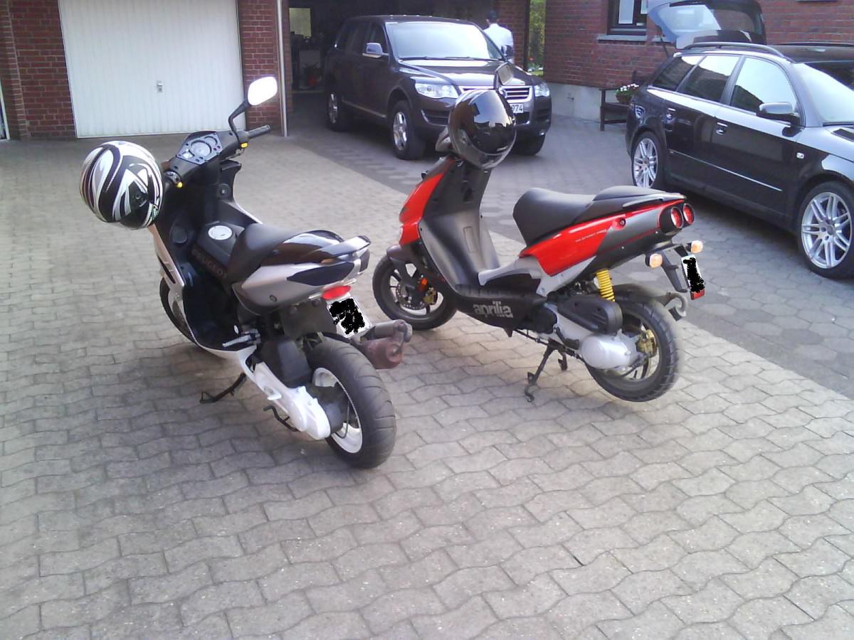 Mein Scoot mit Freunden