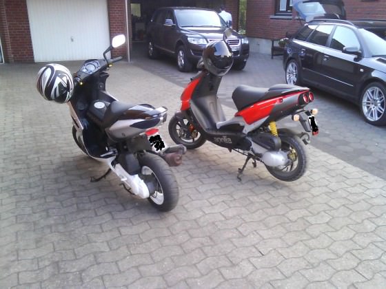 Mein Scoot mit Freunden