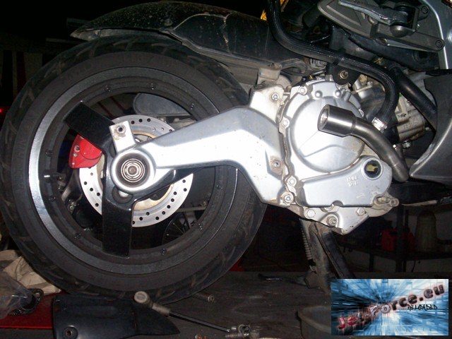 LeoVince 4Road Exaust Installing