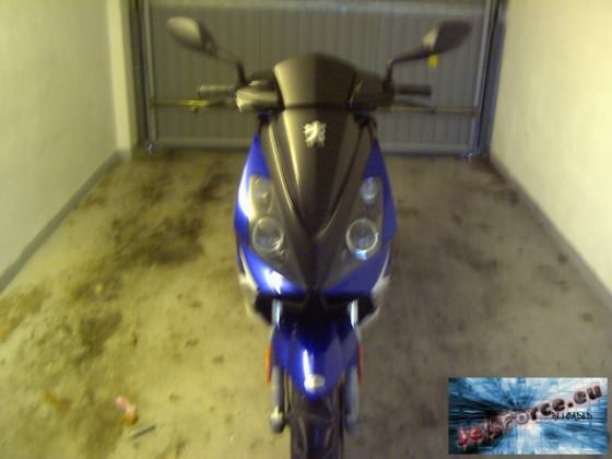 Jetty in der Garage