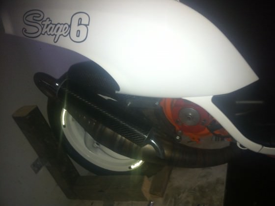 R1400