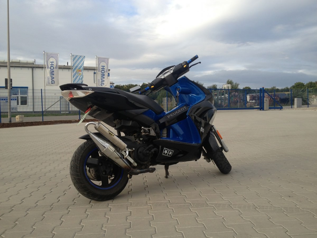 Neue Lackierung :))