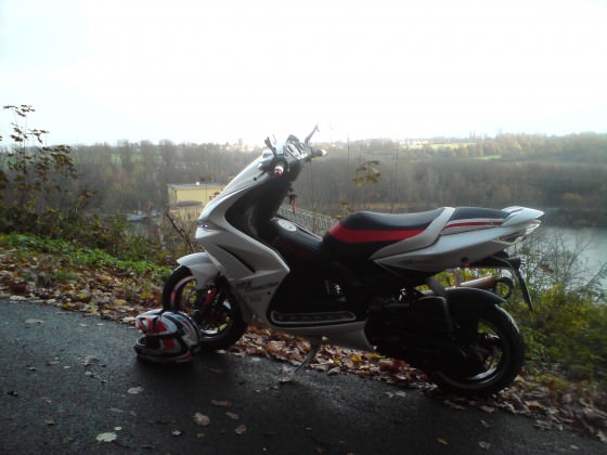 Der Scooter+Helm