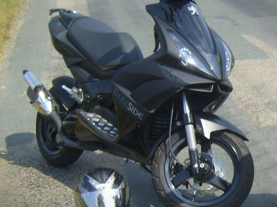 S7000512 2