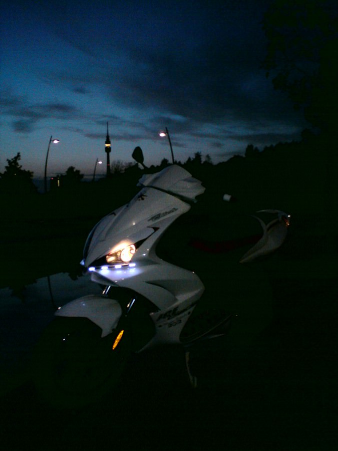 Der Scooter am Abend