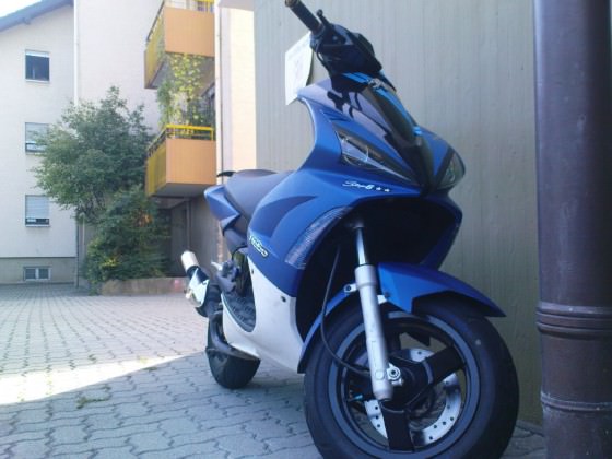 Blue Vs. Red ;)