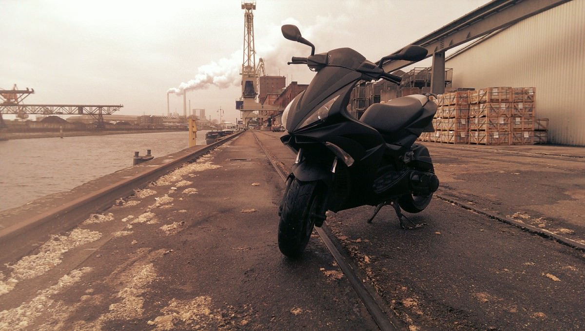 black-Carbon JetForce