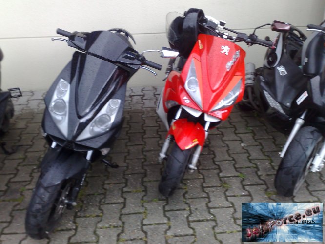 unser rollertrffen trotzt regen konnte uns keiner stoppen