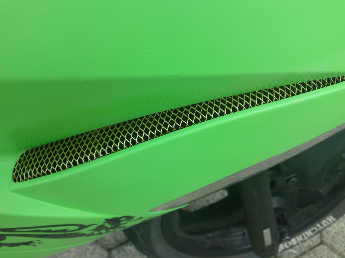 Gitter Frontverkleidung