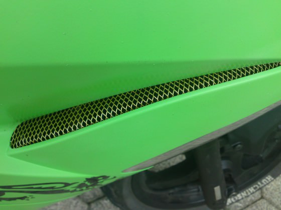 Gitter Frontverkleidung