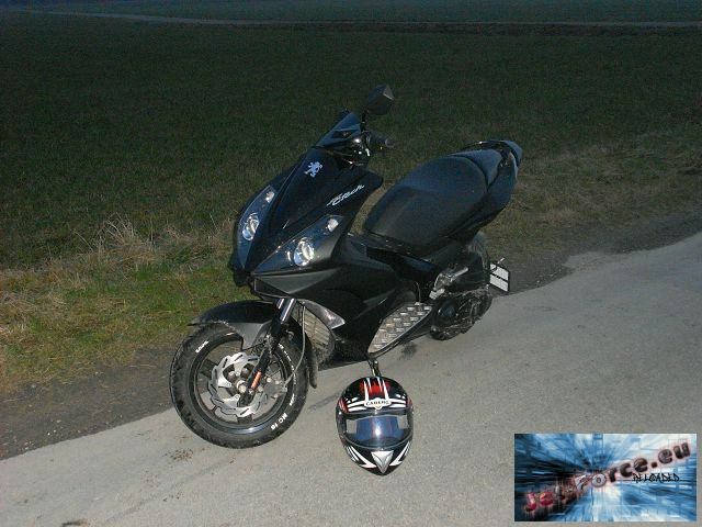 k-SL371555.JPG
