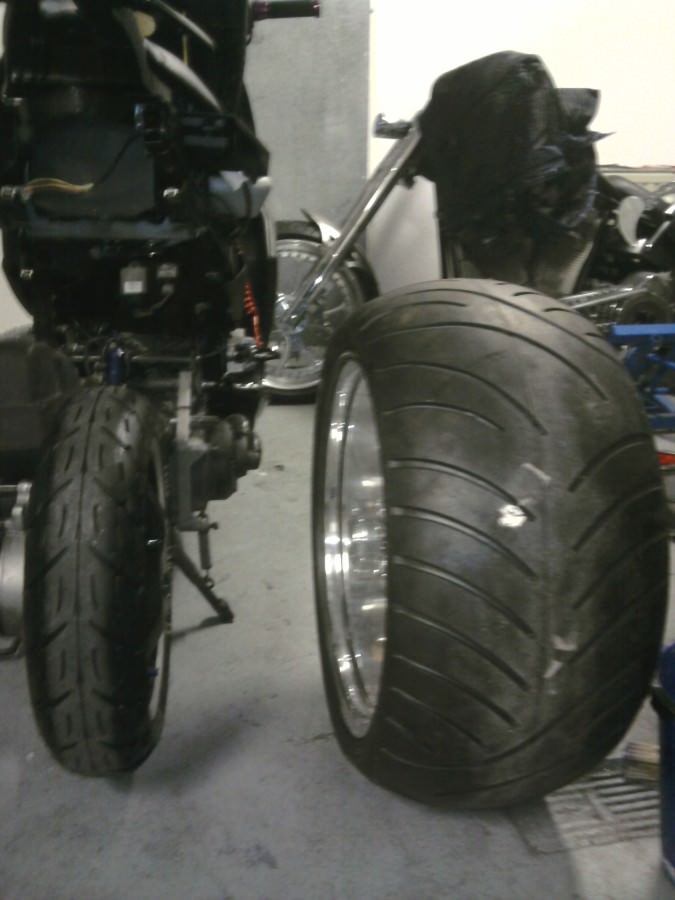 130 er  vs.  300 er  :D