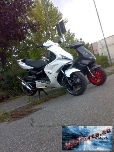 mein jetforce mit meinem Runner SP kumpel:)