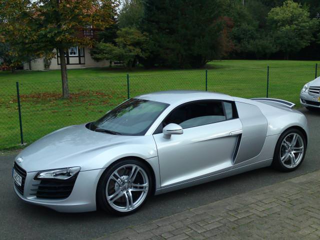 Audi R8