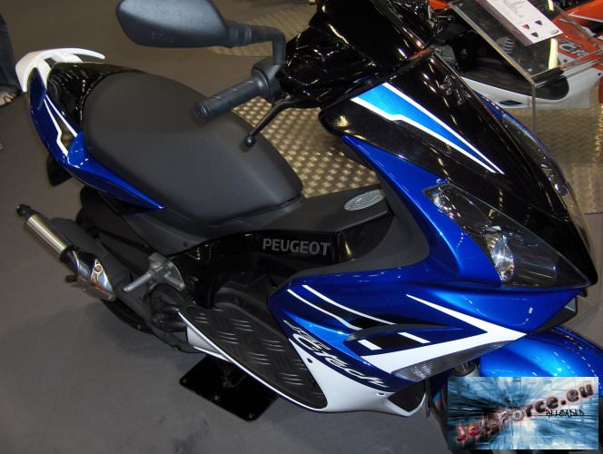 intermot073.jpg
