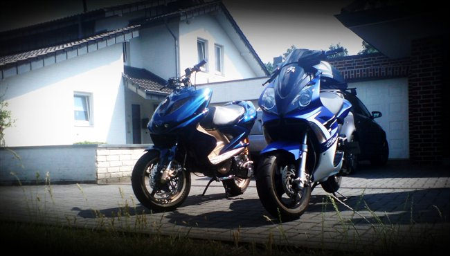 Bei Sonne macht ein Roller doch gleich viel mehr Freude :)