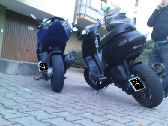 Joaa mal 2 pics =)...die woche kommt mein Rs2 und blaue beleuchtung =)...