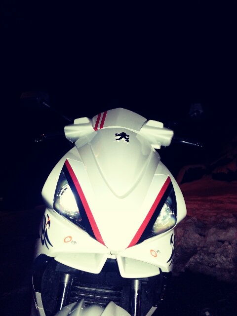 White'n'Red Jetty, Lets beginn:))