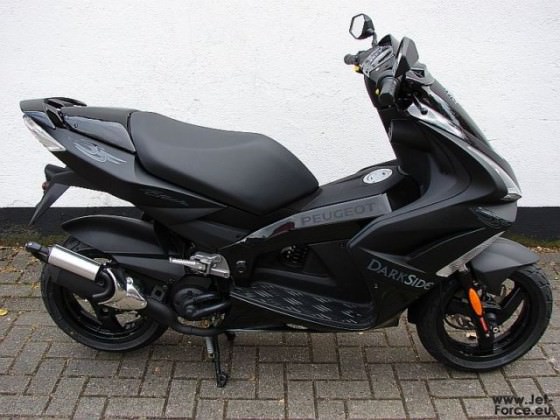 Gerade von Motorrad Miehtke geholt =)