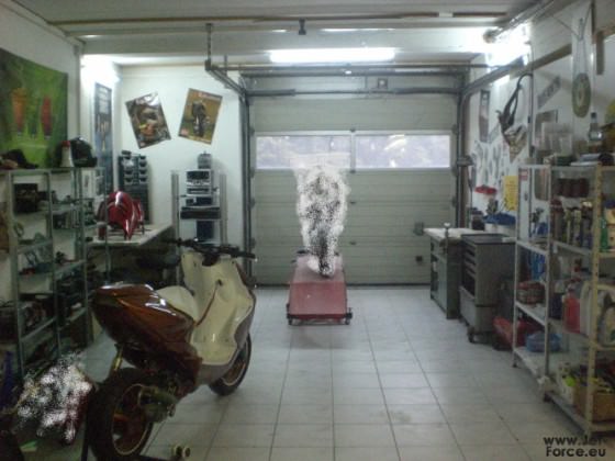 GARAGE
