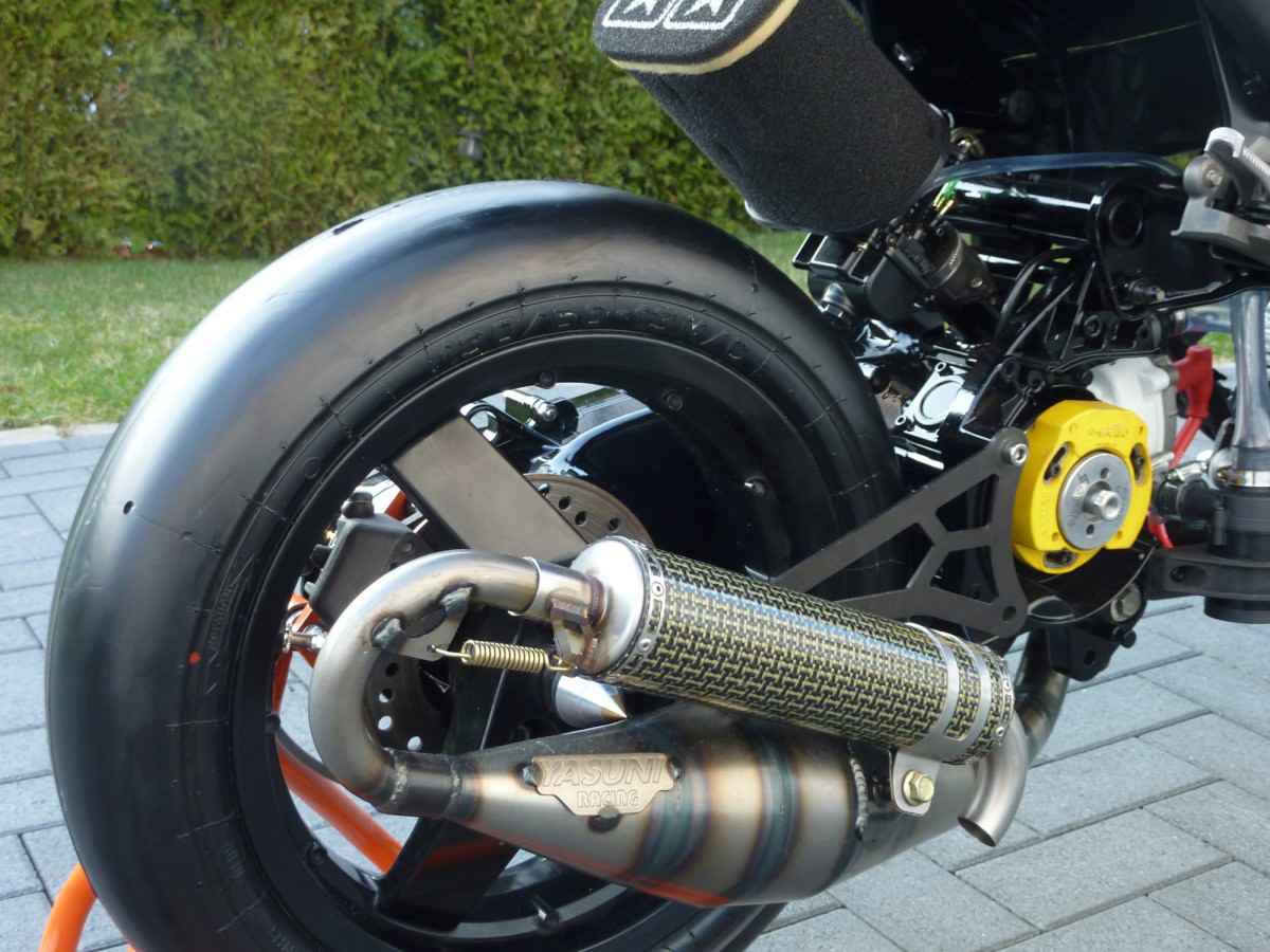 Motor