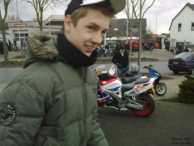 14032010345.jpg