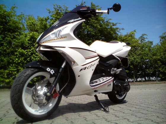 Der Scooter