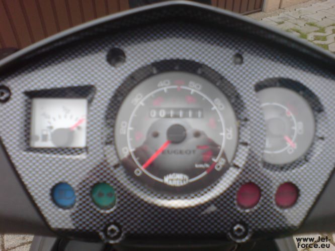 1111 km
