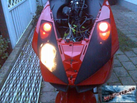 Rotes Standlicht mit Tacho Hülsen ;D! der Hammer