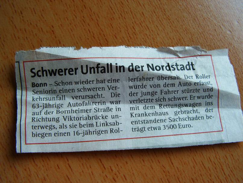 Resultat -> Oberschenkelbruch 10 Wochen außer Gefecht und Roller Totalschaden