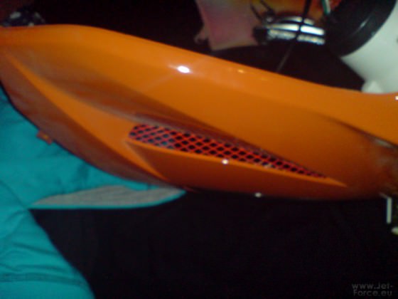 ORANGE LACKIERT