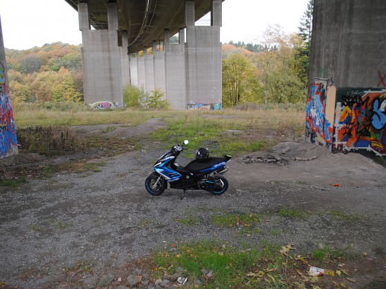 Under Pressure Of Highway