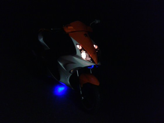 orangewhite jetts