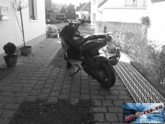 Sonniger Sonntag, Scooter raus, Fotos...