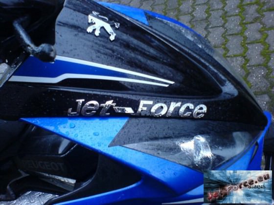 Jet-Force Chrom Schriftzug